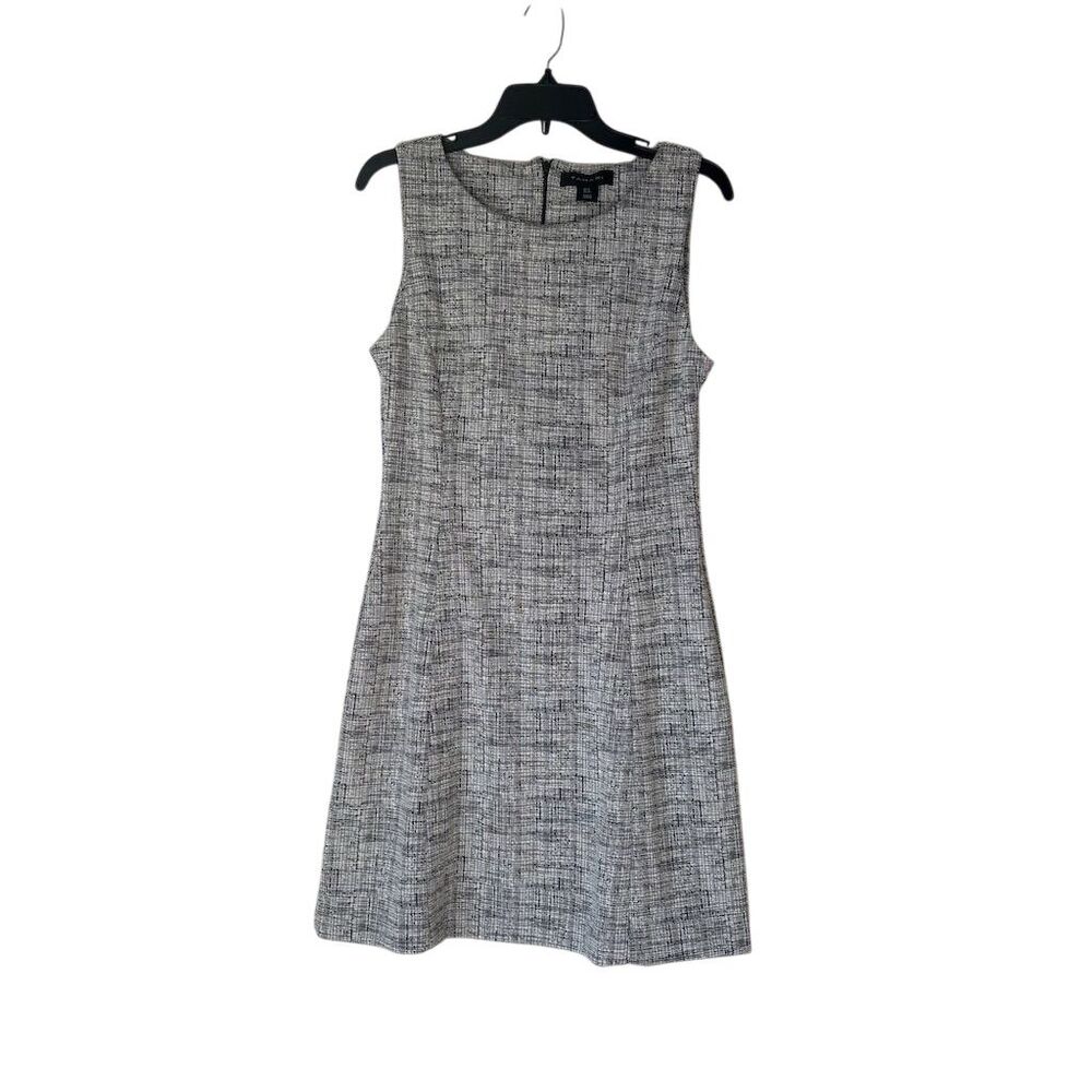 Tahari Women's Sleeveless A-Line Knee Length Dress Black & White Size 8